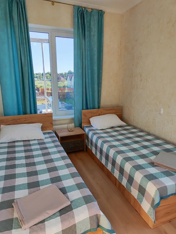 Просторный дом на море