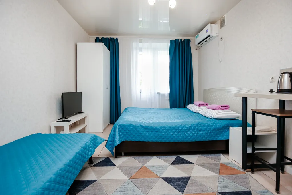 Квартира Двухместная комната с балконом и общим санузлом (White, Gold) — аренда посуточно в Хабаровск