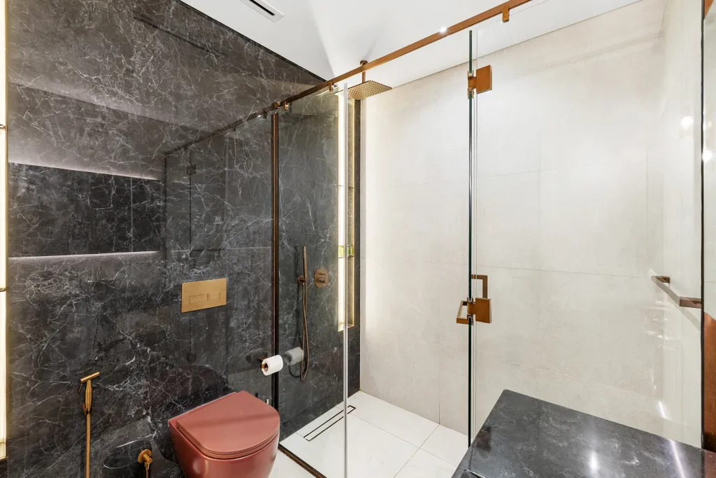 Дизайнерские апартаменты с бассейном на крыше