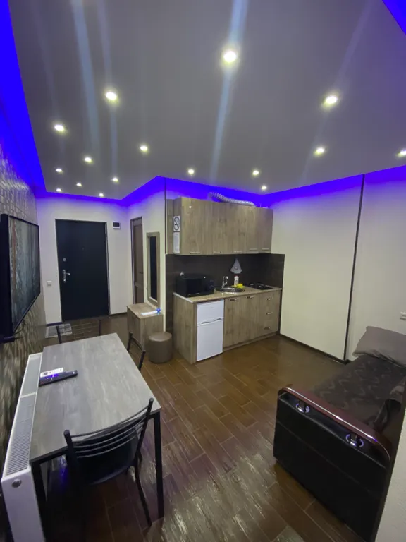 Квартира Квартира с изолированной спальней — Батуми