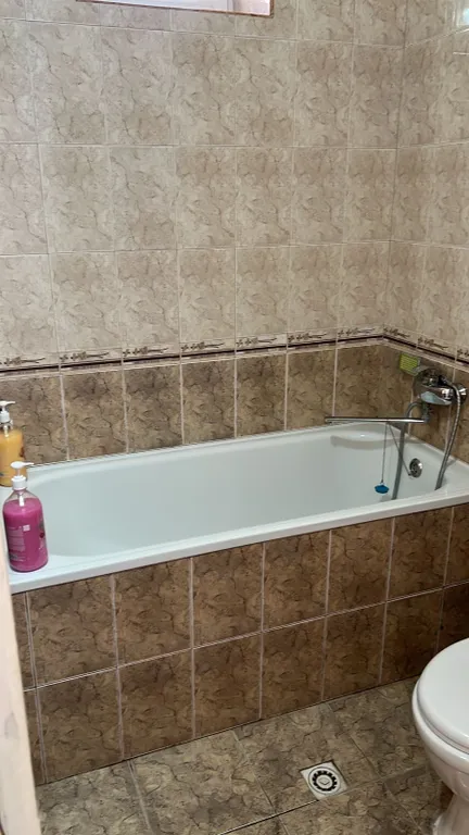 Дача на берегу моря с бассейном