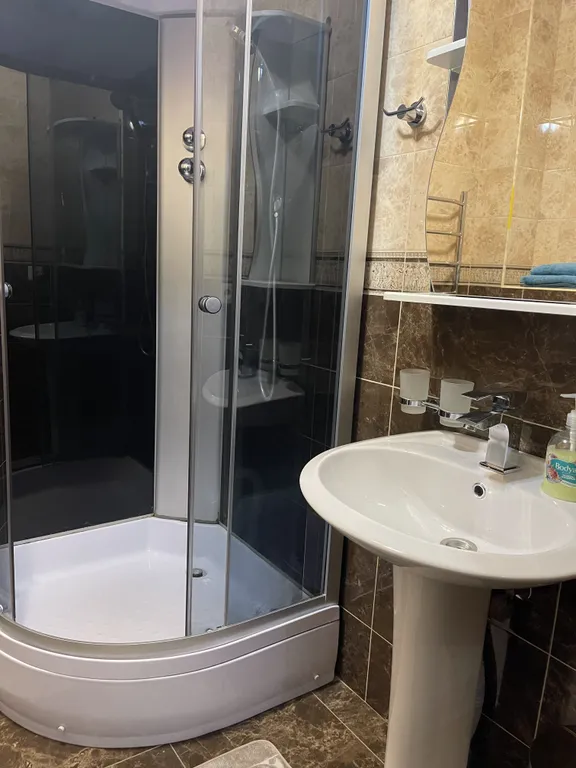 Двухкомнатные Апартаменты рядом с парком и источником