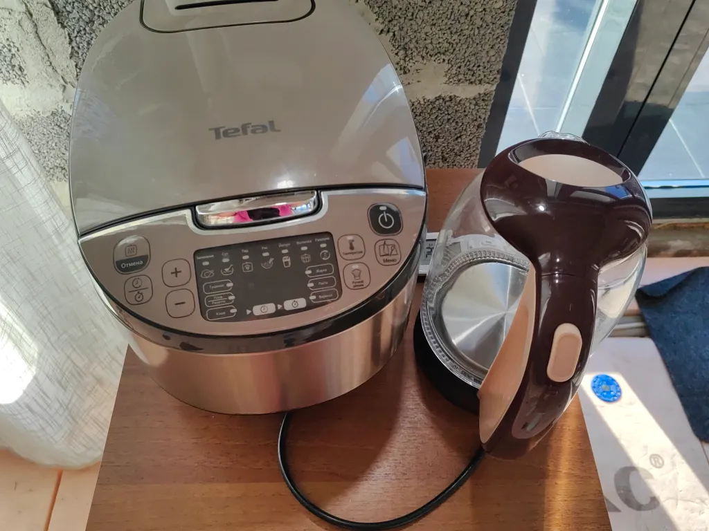 Дом с бассейном, но без ремонта