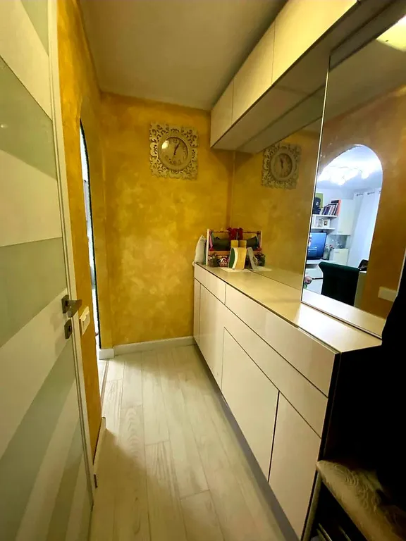 Двушка рядом с ЖД Вокзалом