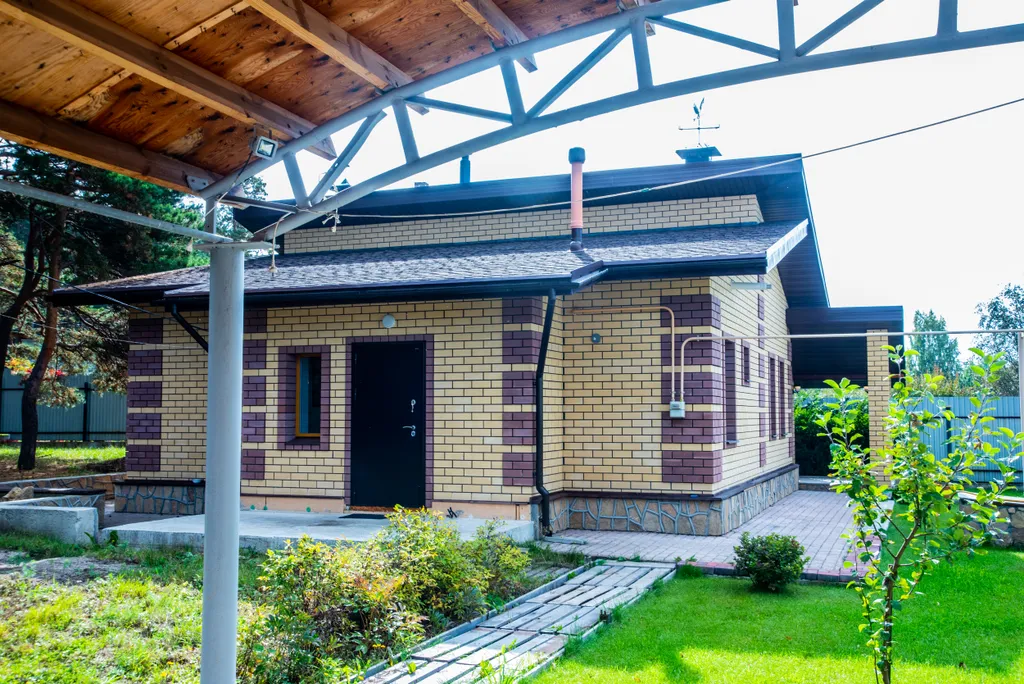 Дом у соснового леса со всеми удобствами