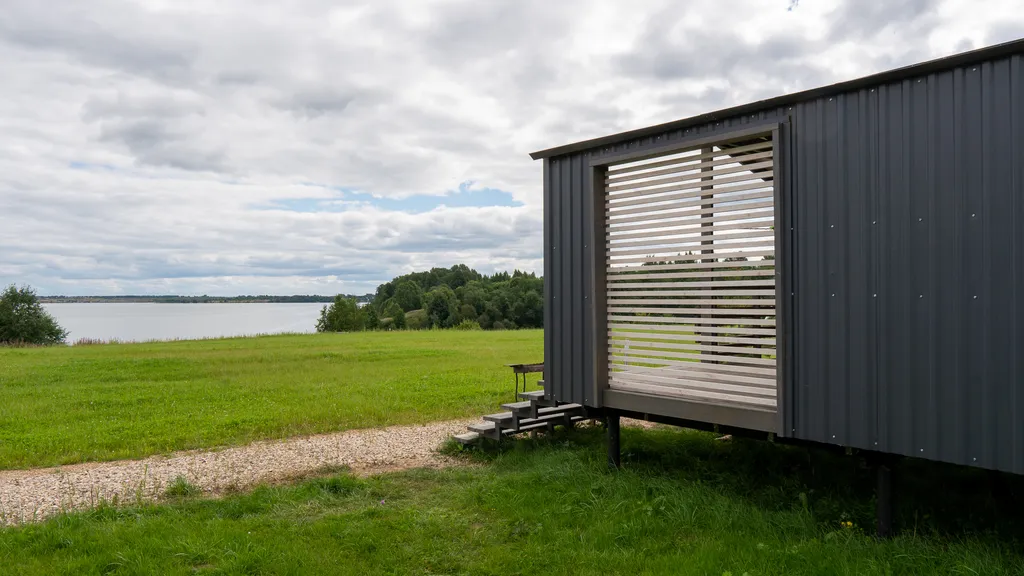 Уютный домик на двоих на берегу ДД26-3