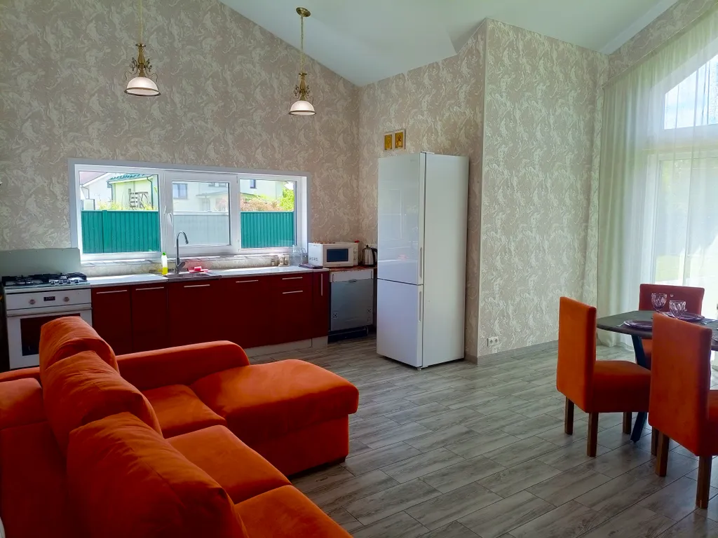 Флотский дом с чаном