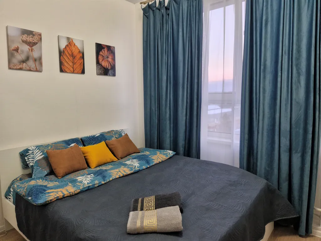 Красивая квартира с гостиной и спальней рядом с Мытищи парк — аренда посуточно в Мытищи