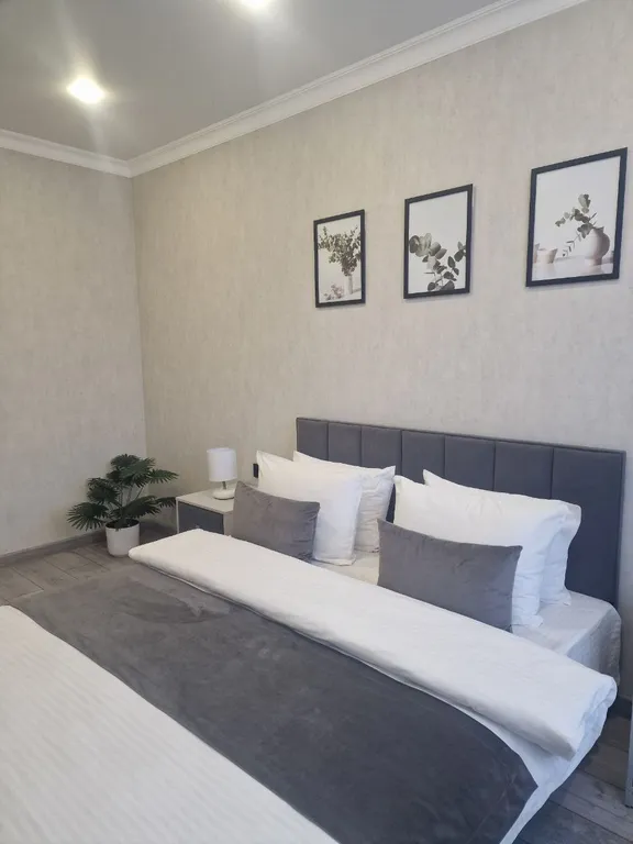 Просторная квартира у Парка Победы — аренда посуточно в Владикавказ