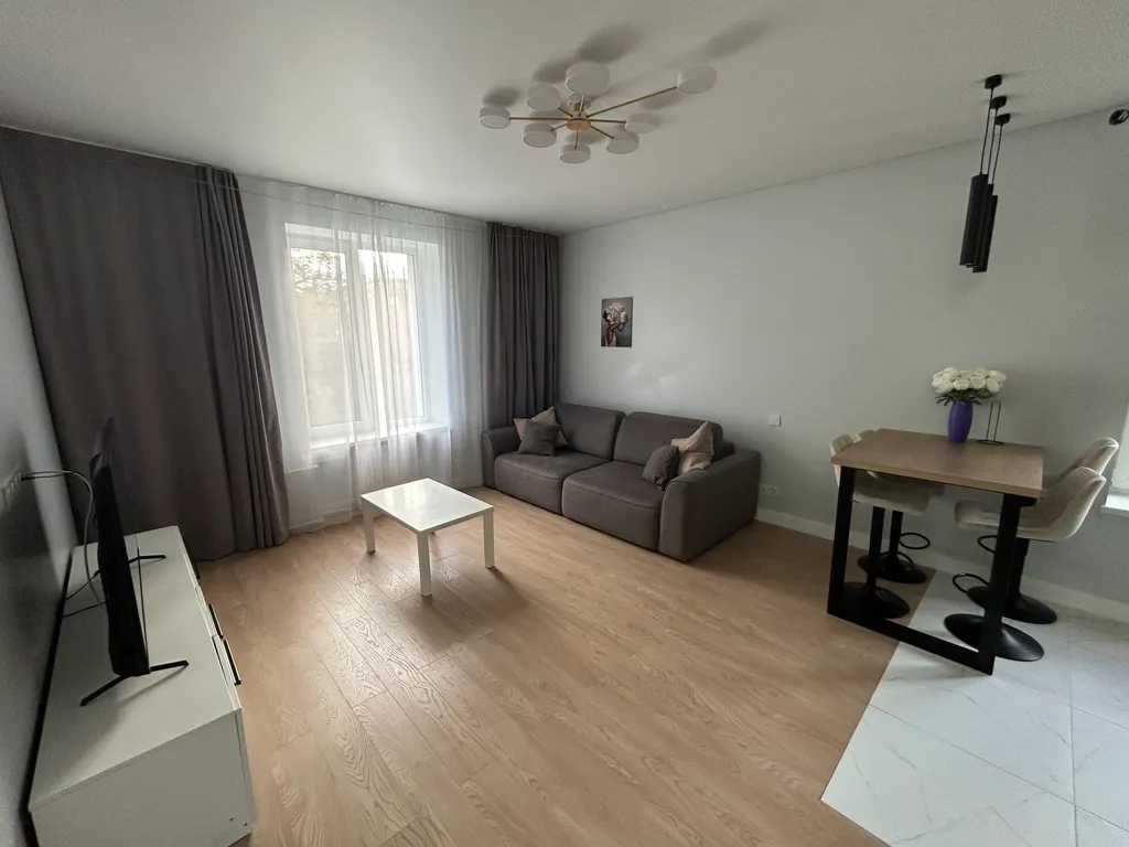 Семейная квартира на Людогоща