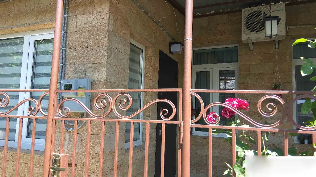 Квартира 2-комнатная Квартира — Евпатория