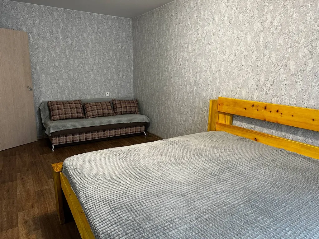 2-комнатная квартира на 1 этаже в эко-районе