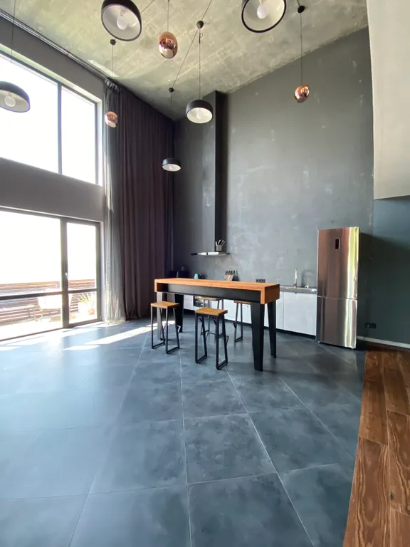 Двухуровневые апартаменты