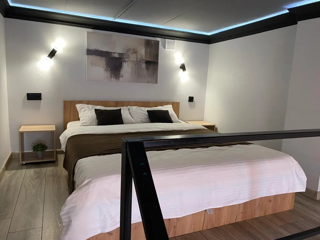 Квартира Дизайнерская квартирка-студия — аренда посуточно в Тверь