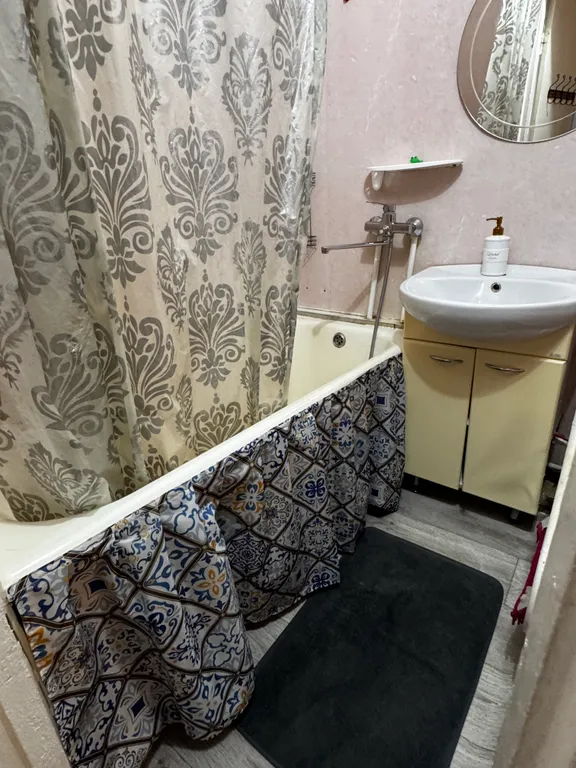 Центр города, гостиница Ахтуба, Воинская часть (старая часть города)