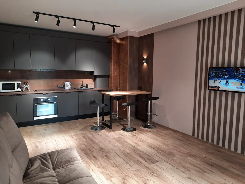 Просторная квартира в новом жилом комплексе с собственной террасой — аренда посуточно в Светлогорск