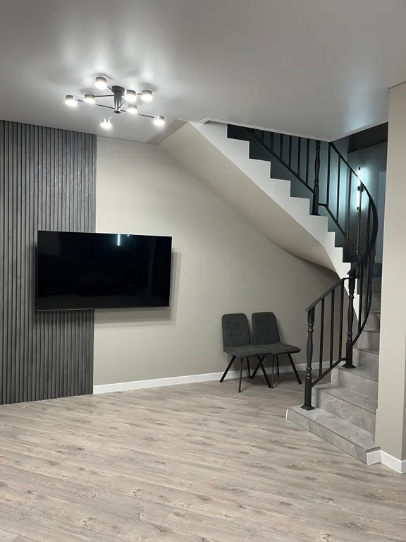 Двухэтажный коттедж на берегу Каспийского моря