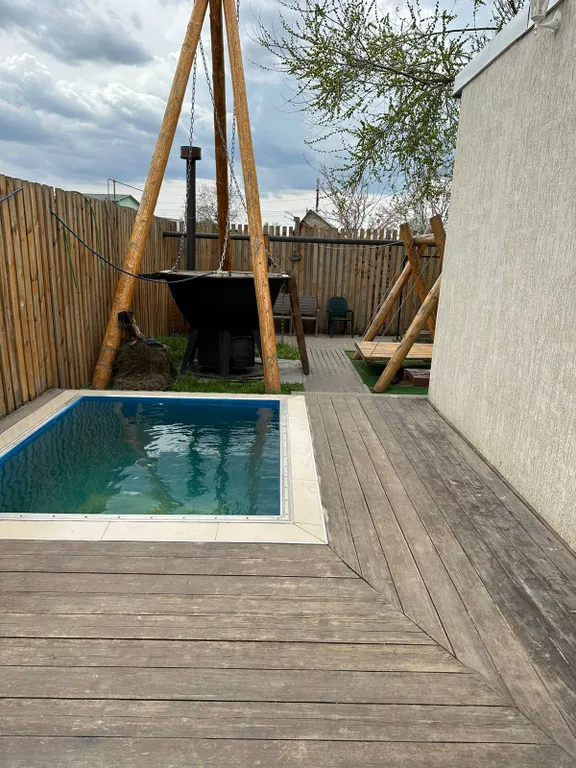 Дом с чаном бассейном баней и мангалом