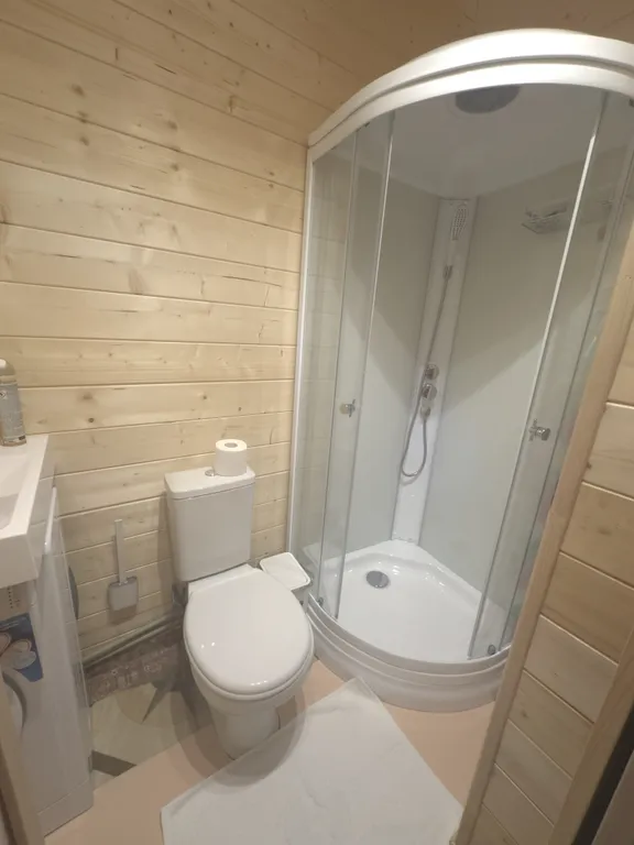 Уютный деревянный домик