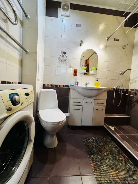 Отличная 2-комнатная квартира в самом центре