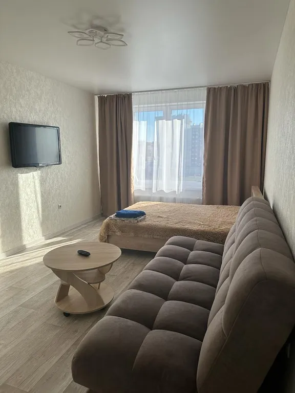 Новая, чистая 1-комнатная квартира