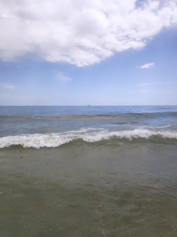 Квартира студия на берегу моря с видом на море