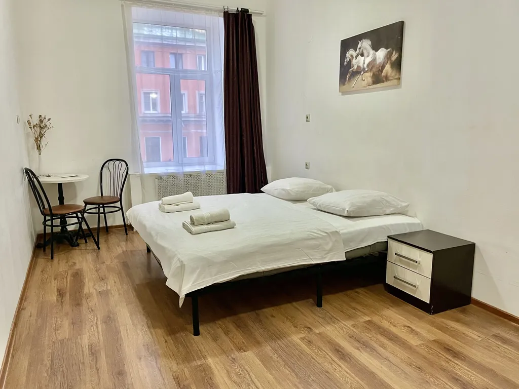 Квартира Квартира Простые Сезоны на Седьмой линии — Улучшенная — Санкт-Петербург