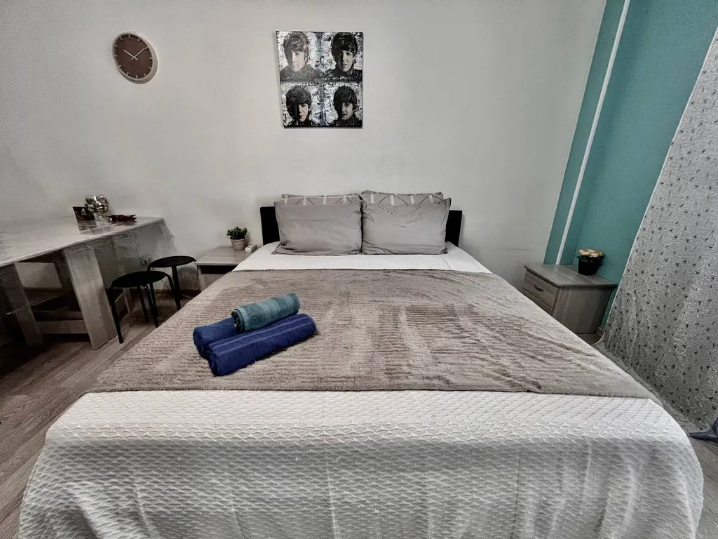 Квартира Уютная, теплая, чистая студия — Тюмень