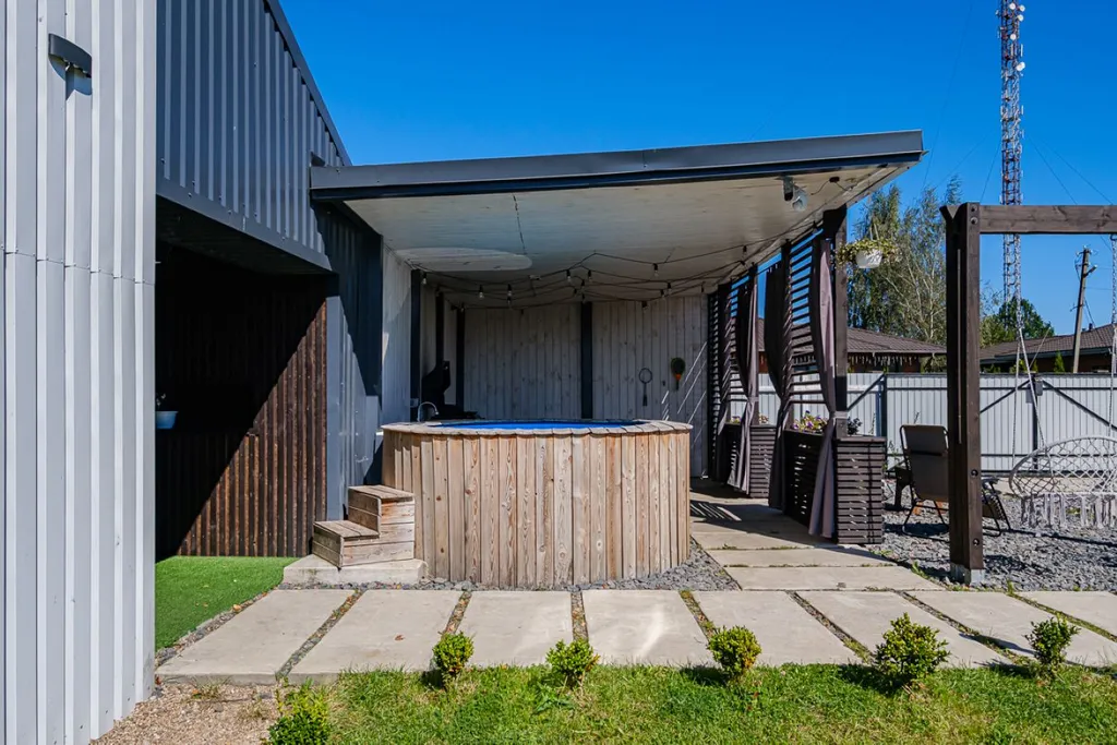 Yeti home дом с горячим бассейном на улице