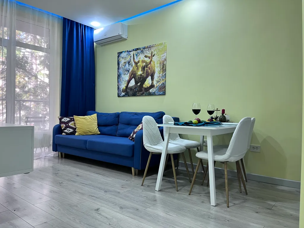 Квартира Красивая квартира с выделенной спальней в 5 минутах от пляжа Мандарин — Сириус