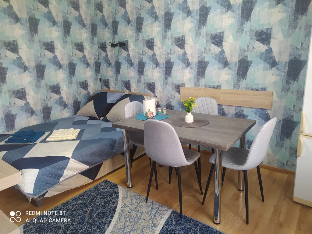 Уютная двухкомнатная квартира в Светлогорске