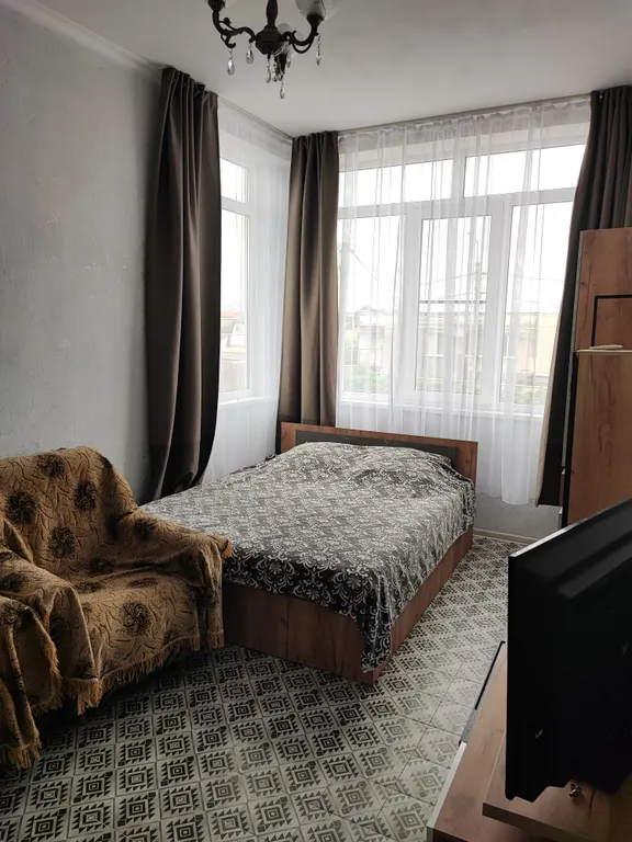 Уютная квартира в самом центре — аренда посуточно в Тамань