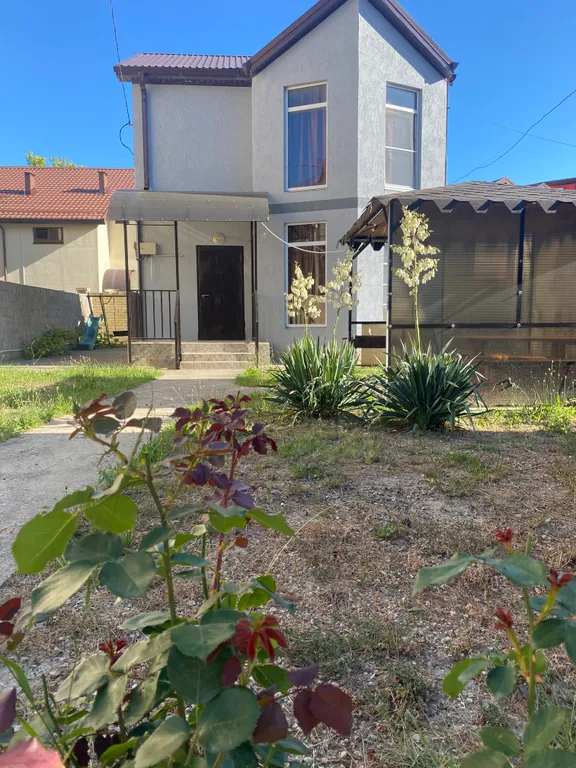 Коттедж Уютный домик в центре Витязево — аренда посуточно в Витязево