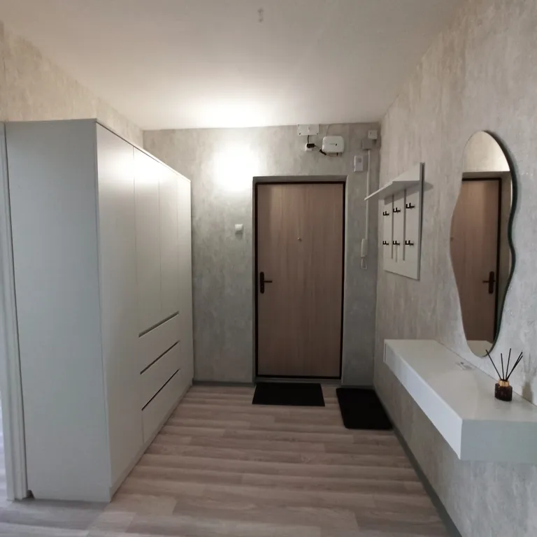 Квартира Просторная квартира рядом с аэропортом Толмачево — Обь