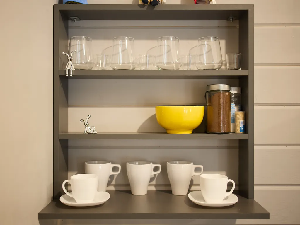 Дом 1-комнатный со спуском к источнику