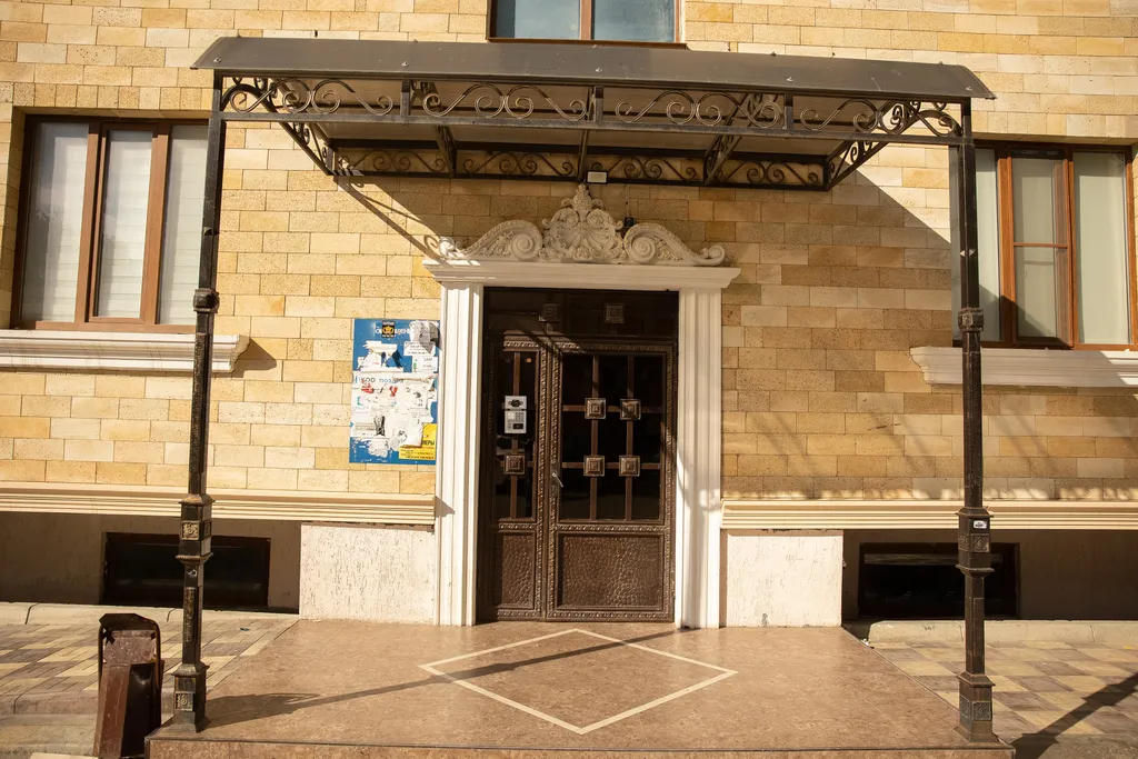 Квартира 1-комнатная квартира в центре — Махачкала