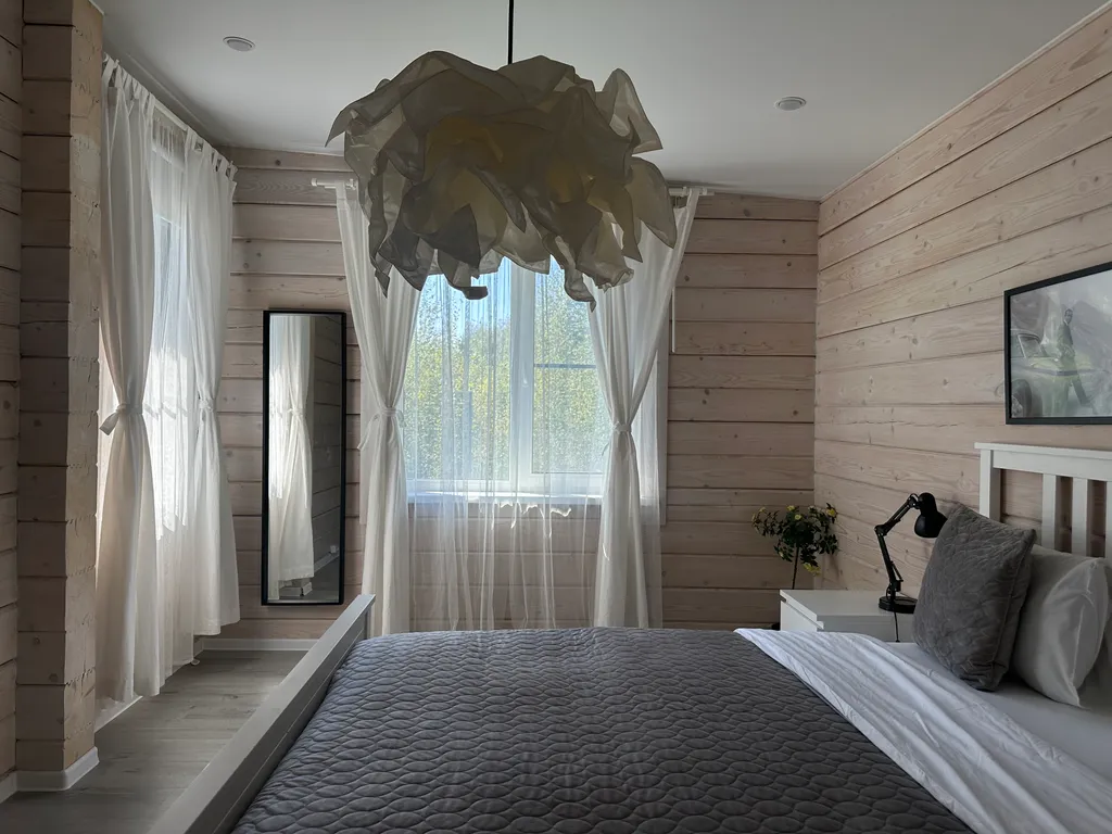 Уютный новый коттедж на берегу Финского залива
С баней на дровах