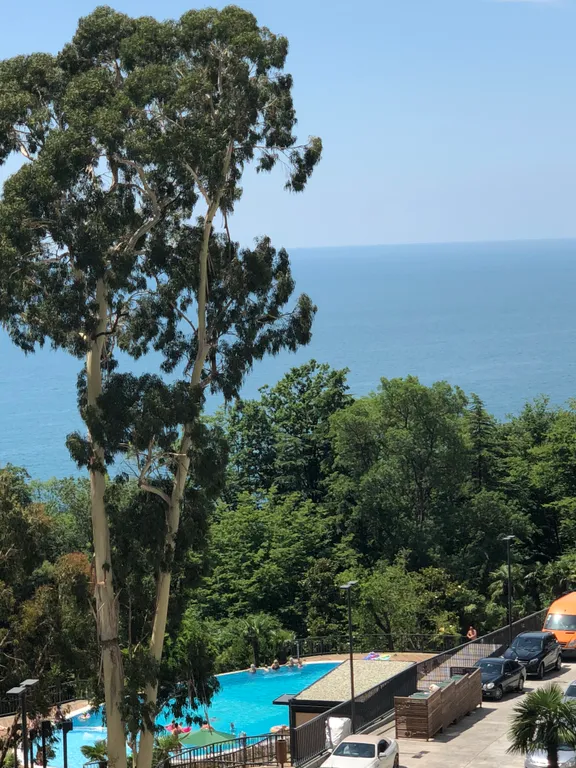 4-комнатные апартаменты в элитном ЖК Актер Гэлакси с сауной и камином