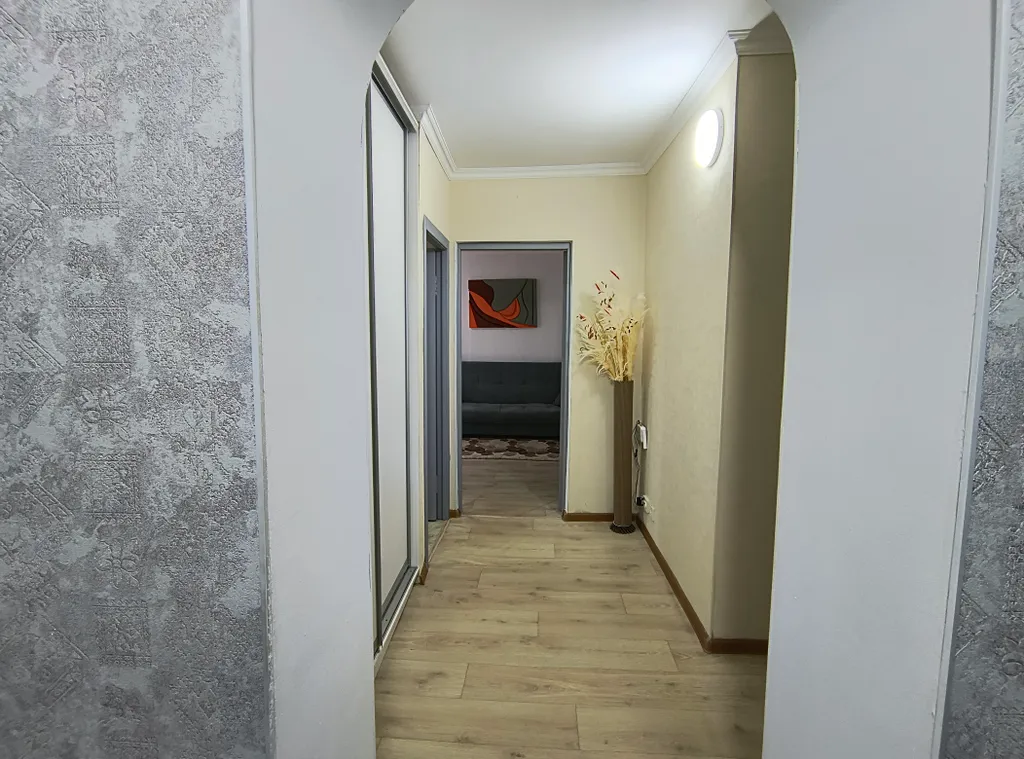 Apt у центрального стадиона