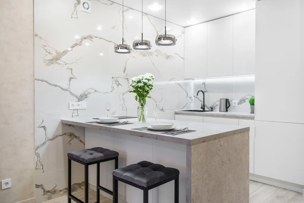 Good Night на Иванова 21