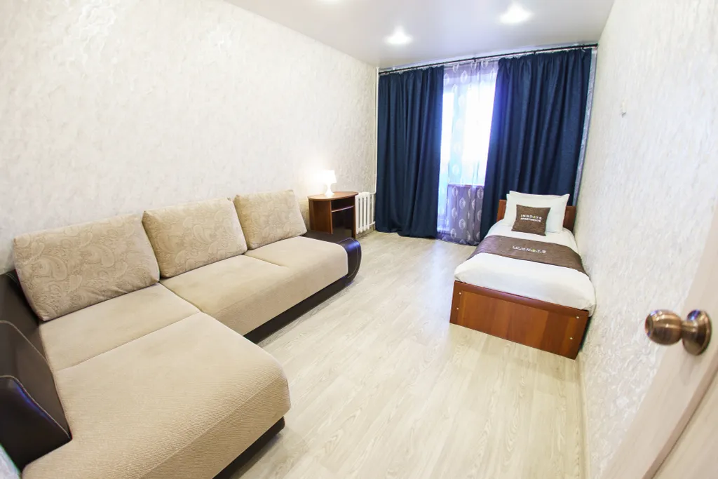 Просторная трешка на Серебровской