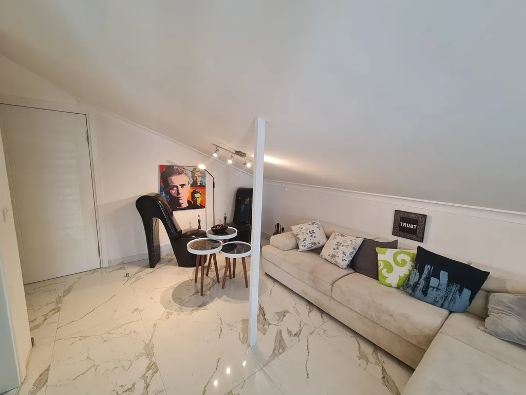 Апартаменты с видом на море