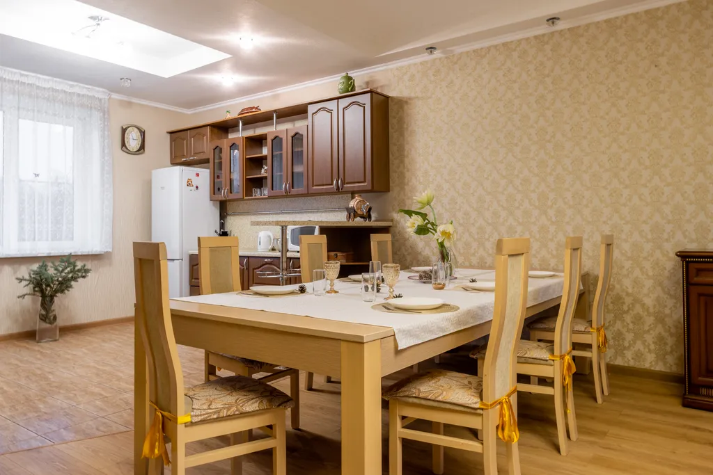 Большой коттедж на берегу Волги