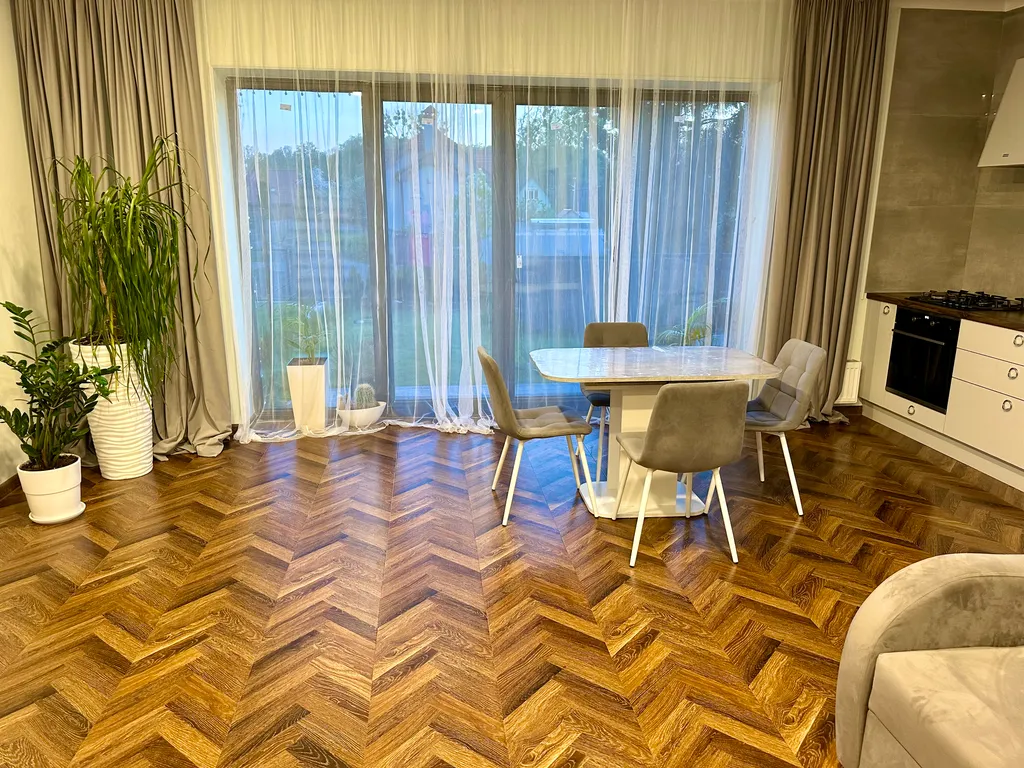 Уютная секция в живописном месте