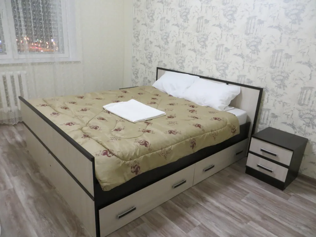 1-комнатная Квартира — аренда посуточно в Тобольск