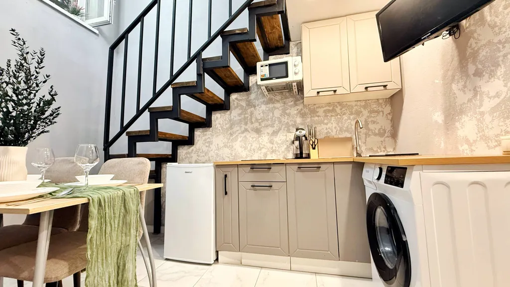 Двухуровневые апартаменты у моря