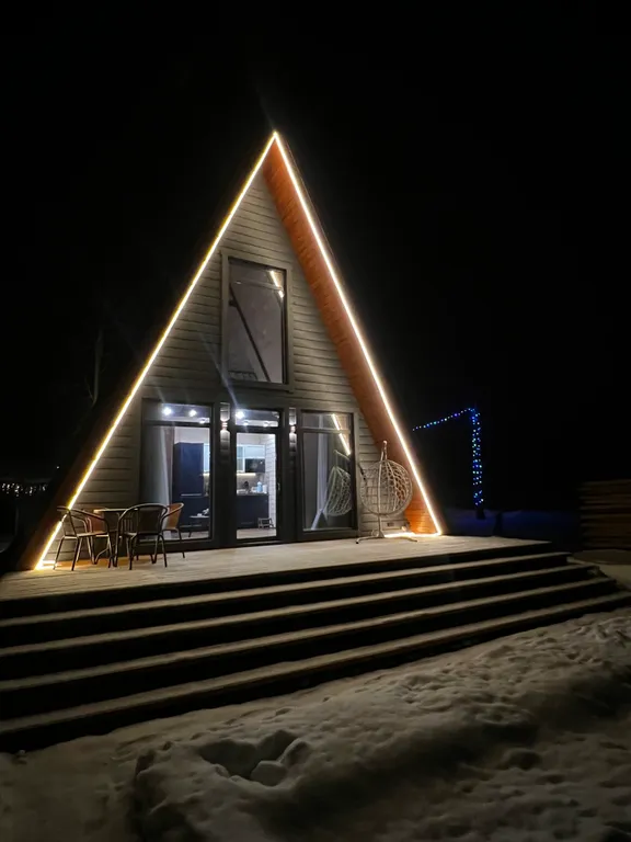 Чудесный домик A-frame с сауной Оливка