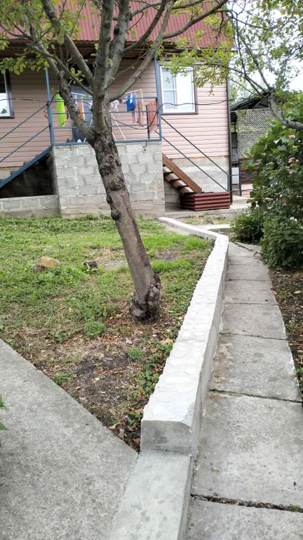 Уютный дом в тихом месте