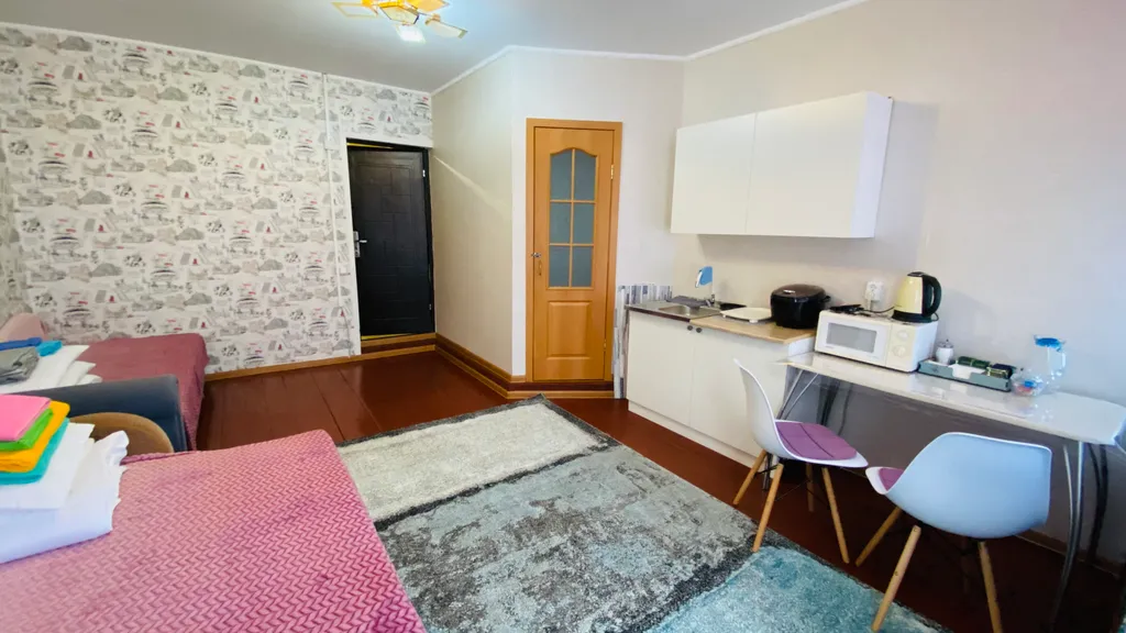 Светлая уютная комната