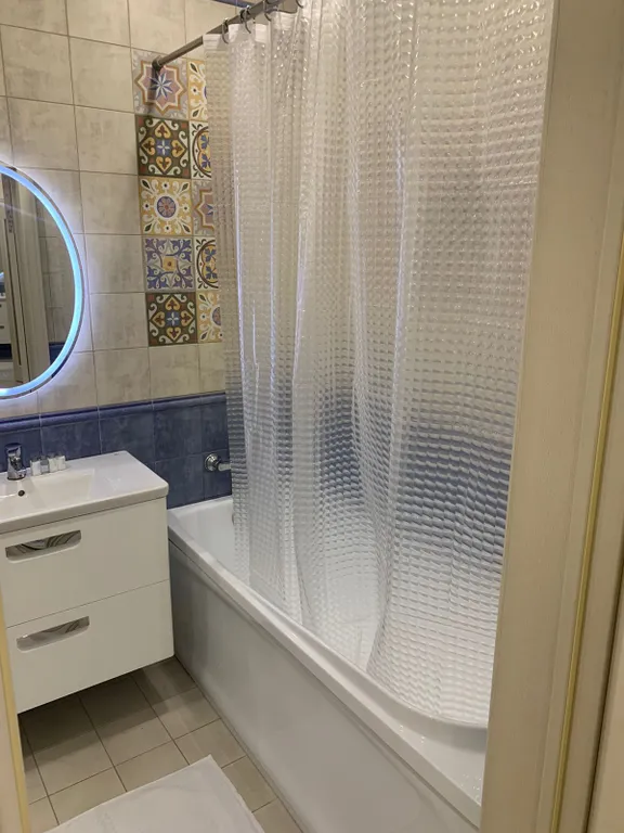 Квартира Квартира в стиле Прованс с видом на горы — Геленджик